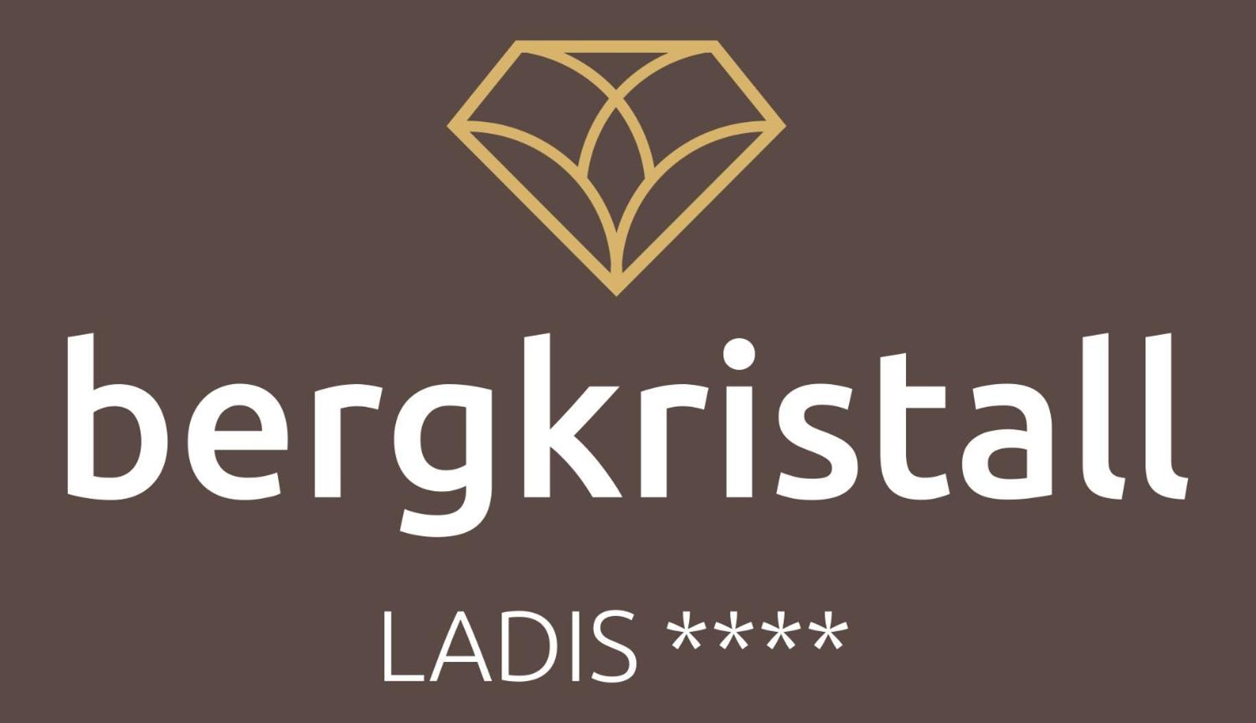 Bergkristall Ladis Buitenkant foto