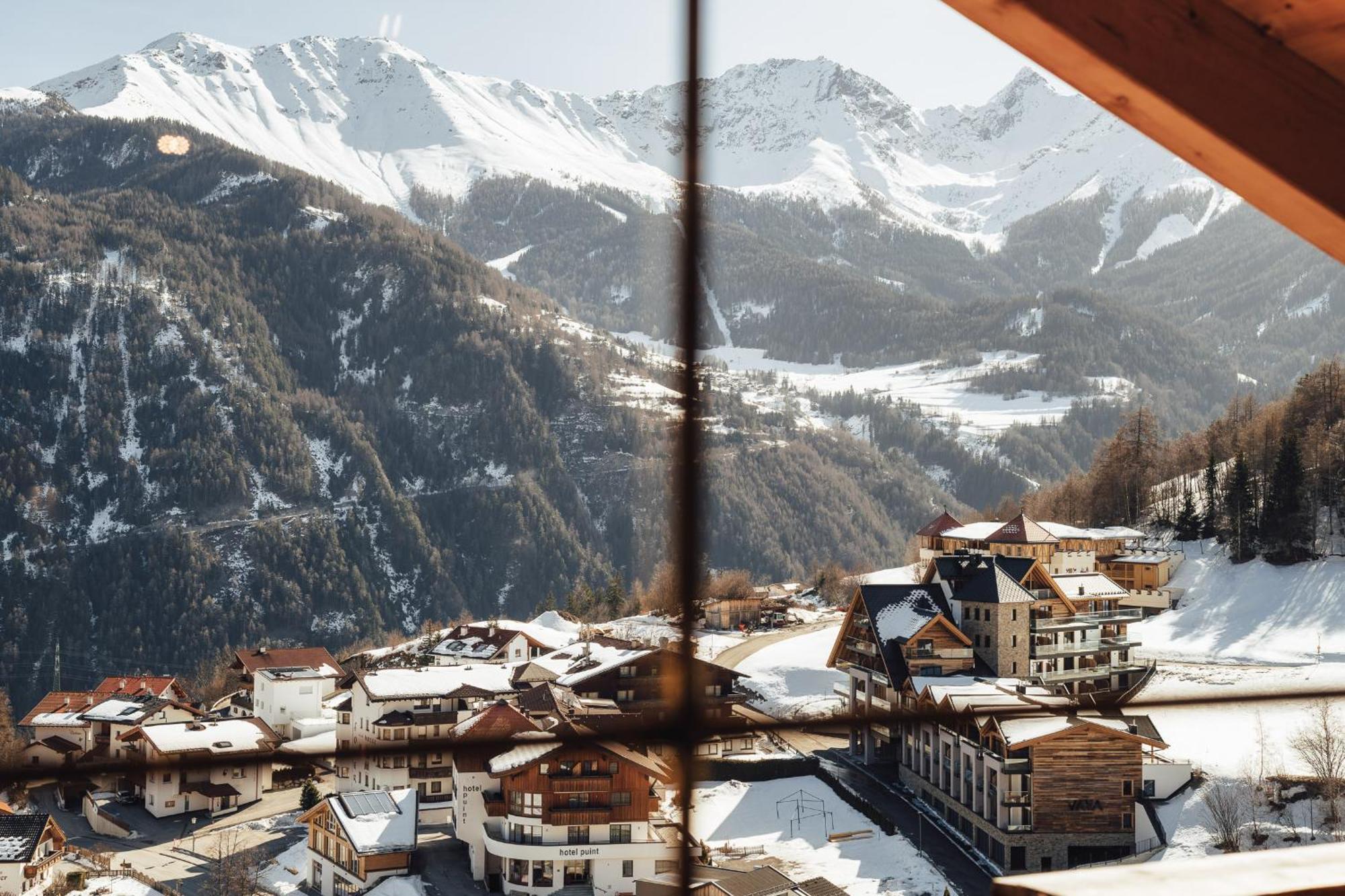 Bergkristall Ladis Buitenkant foto