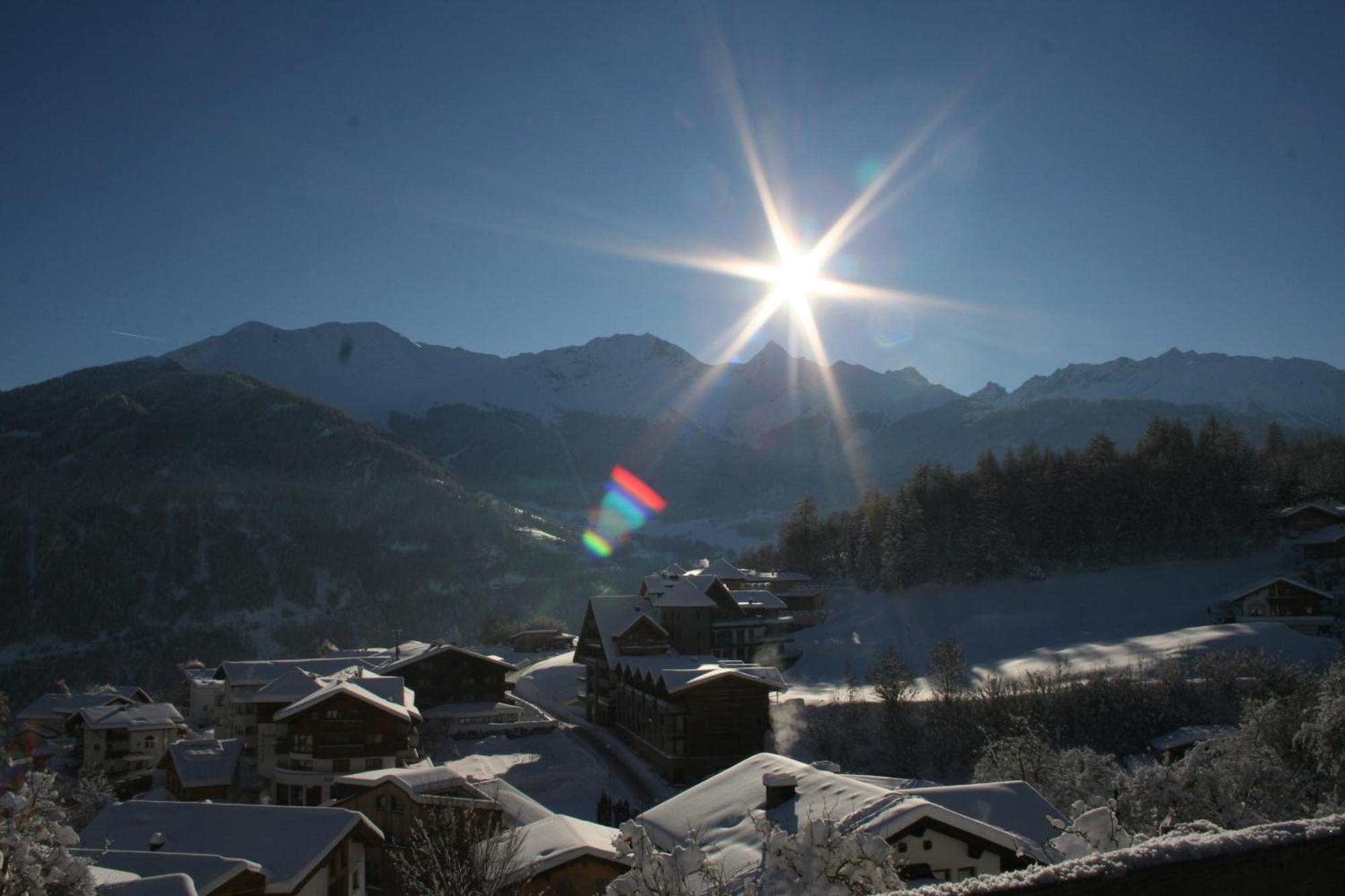 Bergkristall Ladis Buitenkant foto